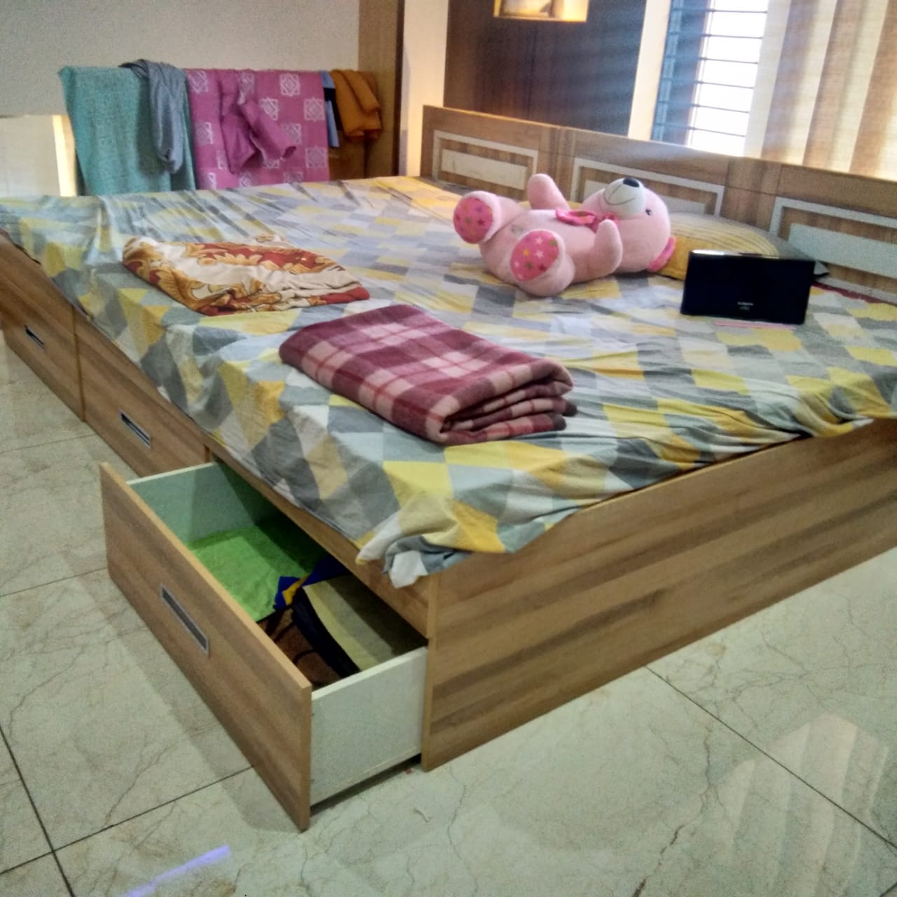 King size Storage cot 13/14
